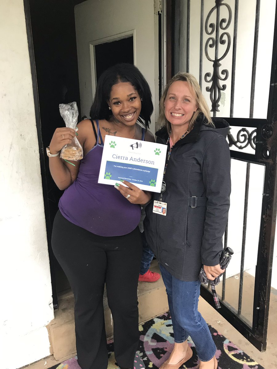 KenwoodElementa's tweet photo. We delivered our very first parent shout out for improved attendance! We’re so proud of this mom for making her daughter’s education a priority! @JCPS_Attendance @JCPSAsstSuptES1 #WeAreJcps https://t.co/2lrqNpyV3K