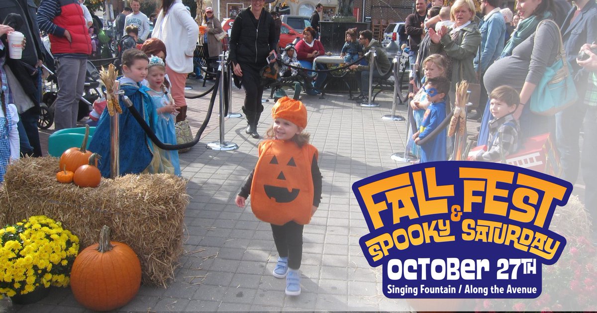 EPassyunkAve's tweet image. Due to forecasted inclement weather, Fall Fest is rescheduled to Sunday, 10/28. 
Pumpkin decorating 11am-2pm
Costume contest 1pm-2:30pm
Scarecrow trick or treating 1pm-4pm
The Arts and Craft show has been canceled. We apologize for any inconvenience. visiteastpassyunk.com/events/fall-fe…