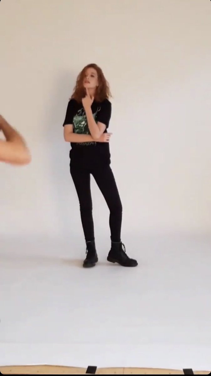 YouLoveCharity's tweet photo. BTS of my latest shoot. Thanks to The Quibbler for being such a great host. So much fun! #WitchModel https://t.co/PNwJfSvaYc
