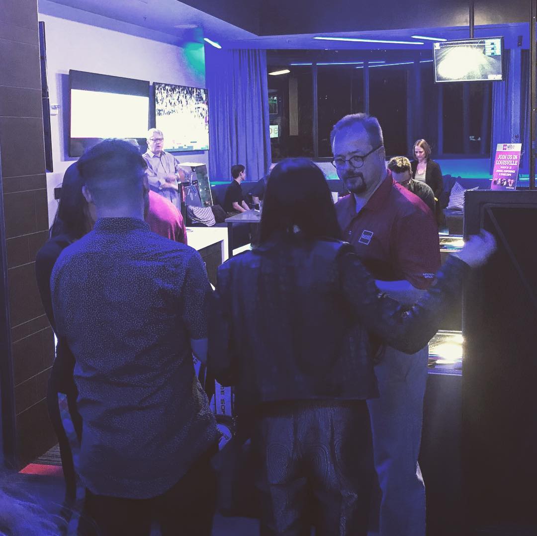 usitt's tweet photo. Last weekend, #USITT and @Vibea2z held an event at @TopgolfLasVegas for designers and consultants in the live entertainment industry to meet and mingle with each other in a unique environment.

We'd like to thank everyone who attended the event for making it a successful one! https://t.co/mZq03fVB2P