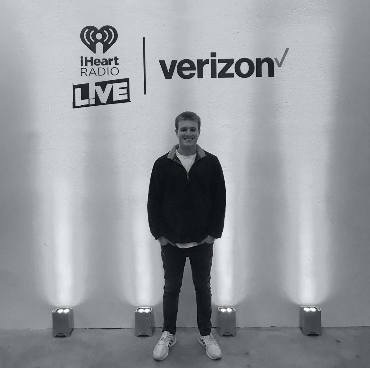 JackVandervelde's tweet photo. Had a blast seeing @MAXHellsKitchen at the @iHeartRadio by @verizon https://t.co/YvxrEcwWzT