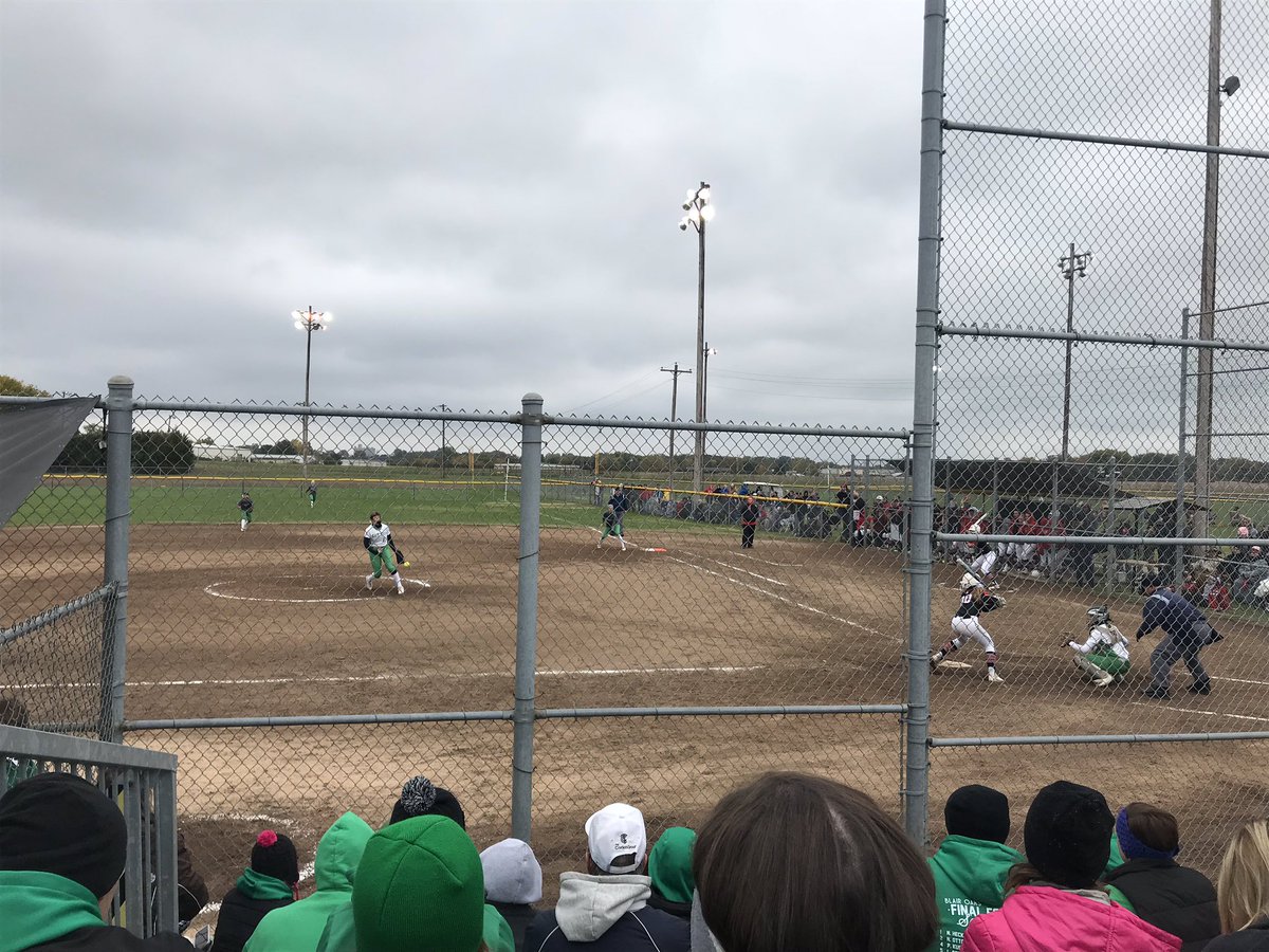 berendzen's tweet photo. Not even this cold, nasty afternoon can dampen our Falcon pride! Let’s go Lady Falcons!! #FalclonsInFlight @BoeFalcons https://t.co/s0PFp7Cl0K