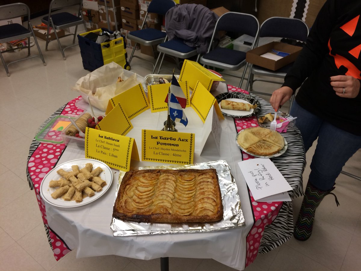 JacksonESFrench's tweet photo. Merci to all who contributed to our Concours Culinaire organized in celebration of the French Week! @WTJProgramAdmin @WTJPrincipal @APatWTJ @APSWorldLang @CarstarphenMJ https://t.co/lzphWGaNOo