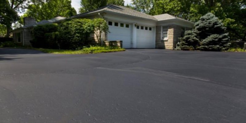 Blacktoppaving's tweet photo. How do you tell that you need to replace your driveway? Here are the few tell-tale signs. https://t.co/RBblKCLdbx https://t.co/W4D7e6z22l