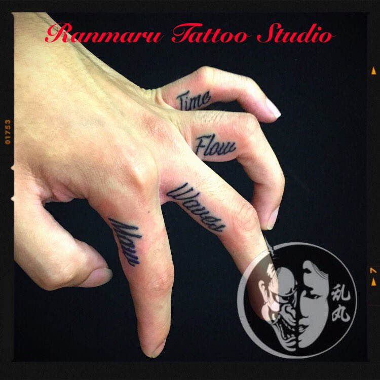 乱丸 Tattoo Tatoo Ink Inked Irezumi Japan Japanesetattoo Nihontattoo Nara Naratattoo Okinawa Okinawatattoo Wabori Ranmaru Ranmarutattoo 日本 奈良タトゥー 刺青 沖縄 彫師 奈良彫師 沖縄彫師 文字 乱丸 Finger