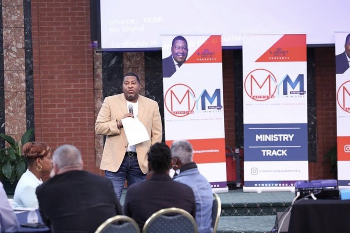 Amb_AssemblyATL's tweet photo. Recap: 
Great pics from the #MYM2018 conference!  God is awesome!
@ @edeweysmith https://t.co/2Y5QSbcZGn