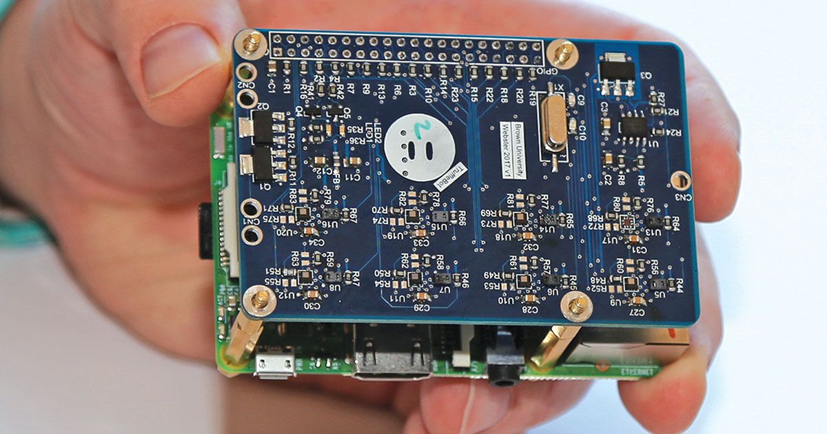 Adding the ability to sniff, and new information about temperature and air pressure, to an electronic nose improved its accuracy from 80 percent to 95 percent. buff.ly/2SluVY2