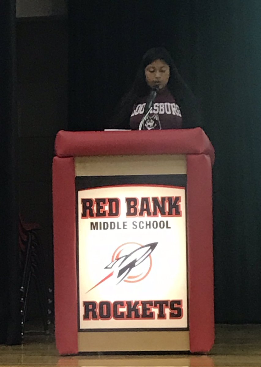 rbmsROCKETS's tweet photo. Student Council speeches! Good luck 8th grade candidates! #greatspeeches #voteonMonday @RedBankSup @piersonjt @WymanRBMS79 @MrsGioiaRBMS @RBMSMaiello @MrsGearyRBMS #RBBisBIA https://t.co/m2Gi3XuSMG