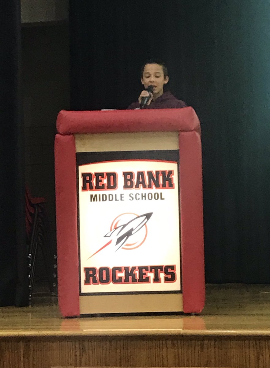 rbmsROCKETS's tweet photo. Student Council speeches! Good luck 8th grade candidates! #greatspeeches #voteonMonday @RedBankSup @piersonjt @WymanRBMS79 @MrsGioiaRBMS @RBMSMaiello @MrsGearyRBMS #RBBisBIA https://t.co/m2Gi3XuSMG