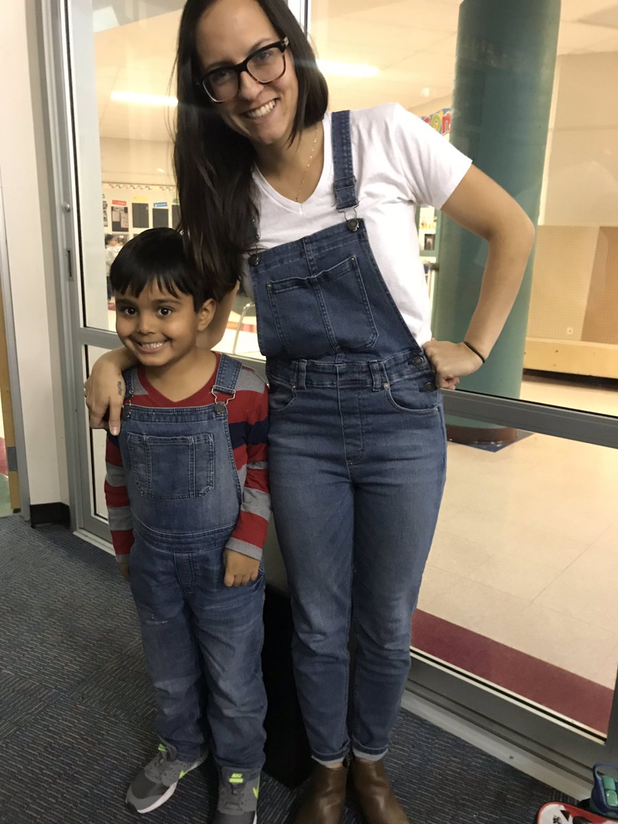AmberMrak's tweet photo. On Fridays we wear overalls! #samesame #thisisgrade1 https://t.co/F4QFCB0UAJ