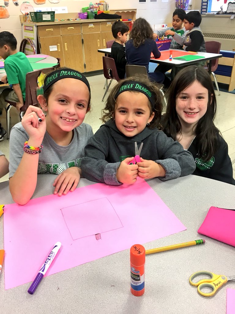 MrsMcGurl's tweet image. So much fun working with our kindergarten #dragonpals to make our own unique Halloween pumpkins! 🎃#Spookley #iteachthird @FJDugan @MTPSNJ