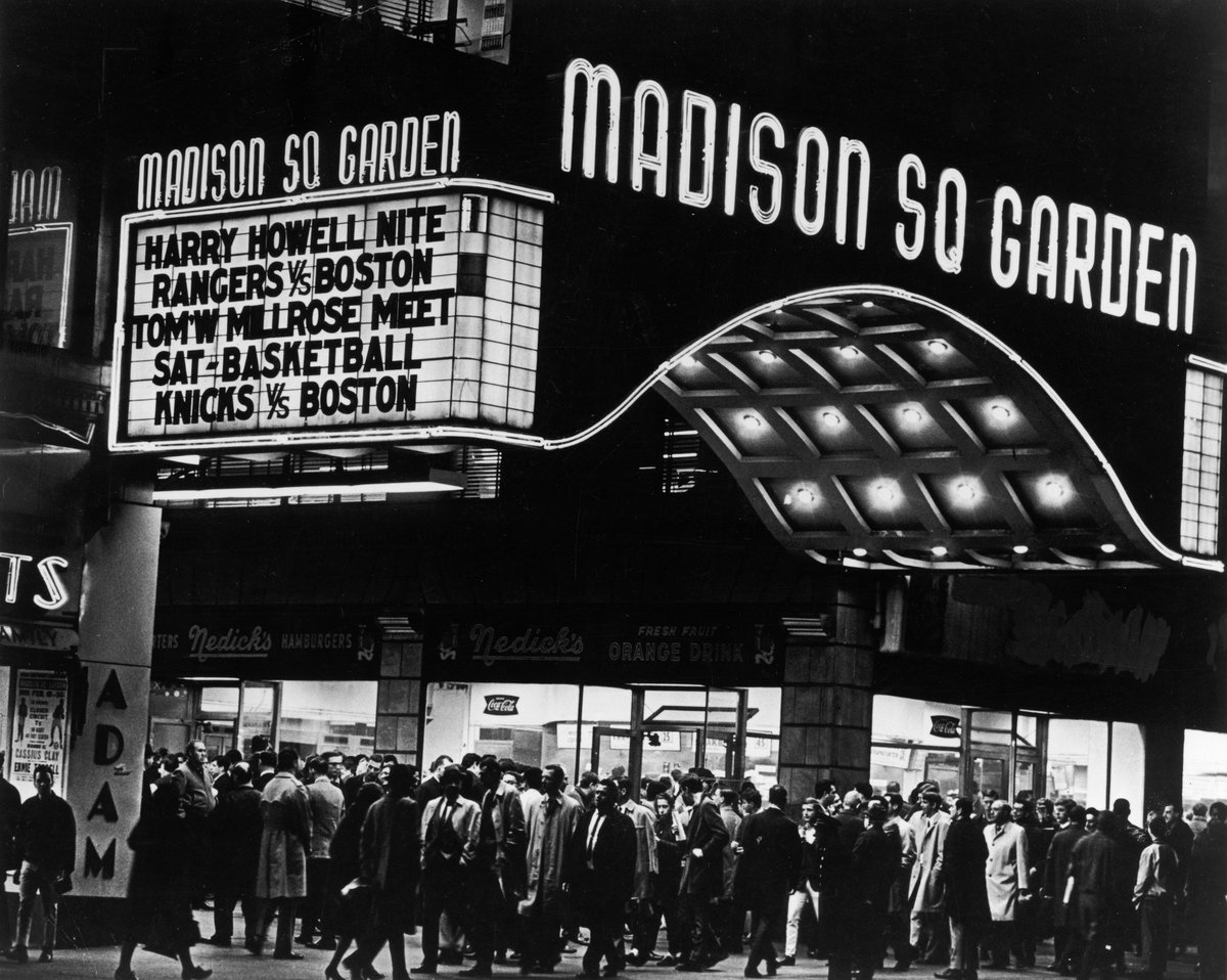 Msg On Twitter The Madison Square Garden Marquee Letting New