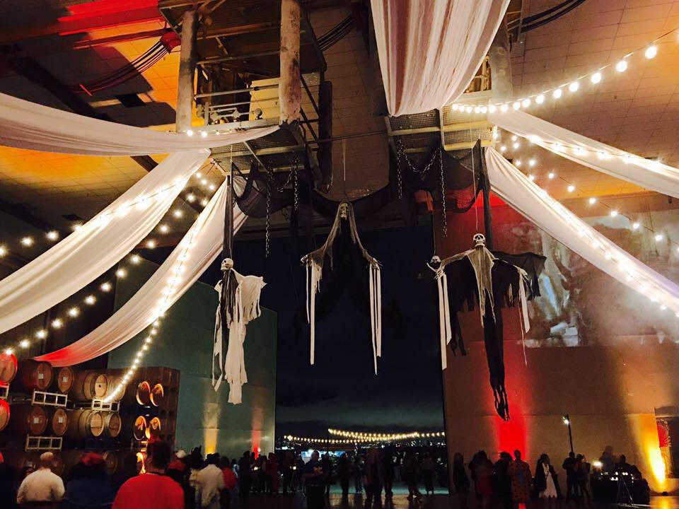 Hallowine (10/27) is almost sold out! Snag your tickets today: rwhallowine2018.eventbrite.com/?aff=Twitter