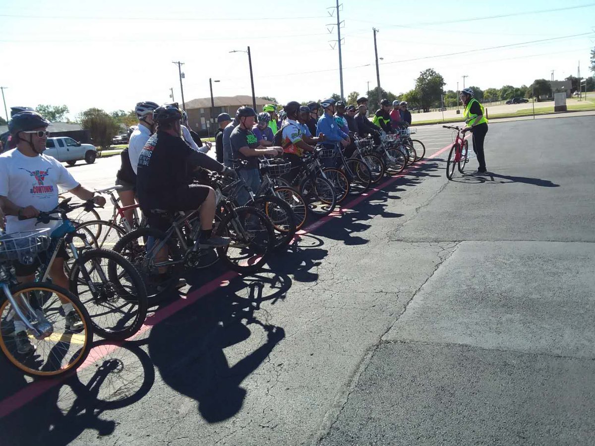 We are so honored to host the employees of the city of Garland for a special event today! We strive to make the world more environmentally friendly! ♻️
<a href="/garlandtxgov/">Garland Texas</a> 

vbikes.com
#Vbikes