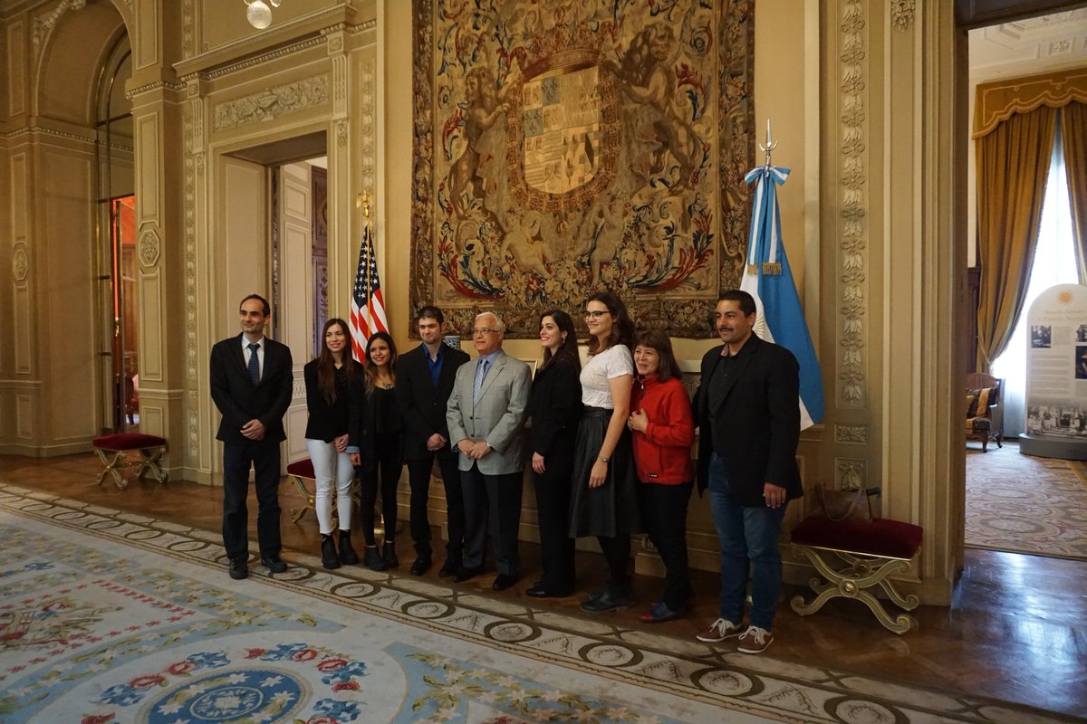 xtianjkb's tweet photo. Thank you Edward Prado & Michael Garcia at @EmbajadaEEUUarg for receiving our top nominees at #SpaceAppsBA and congratulating them for their achievements at the Buenos Aires site for the largest @NASA hackathon in the world #SpaceApps @norabar @LNTecnologia @EndeavorArg https://t.co/CkisXgbUCR