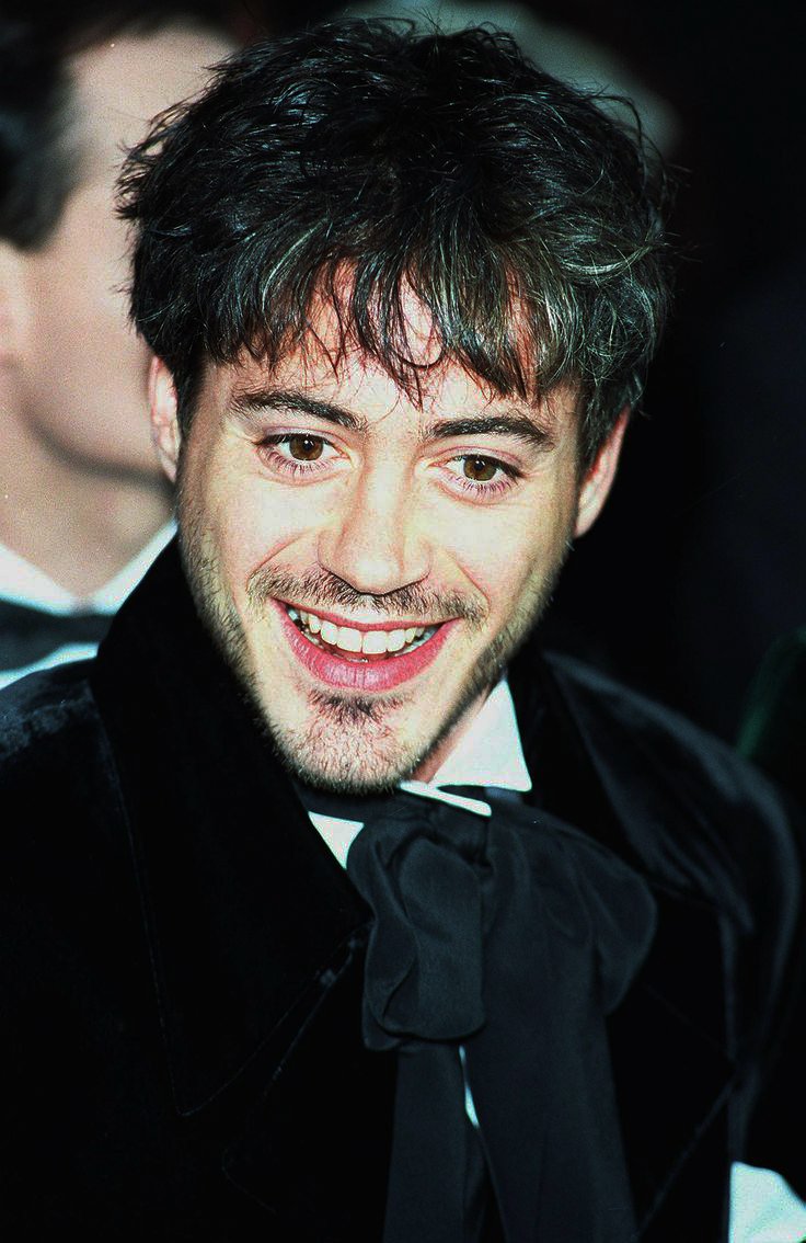 young robert downey jr beard