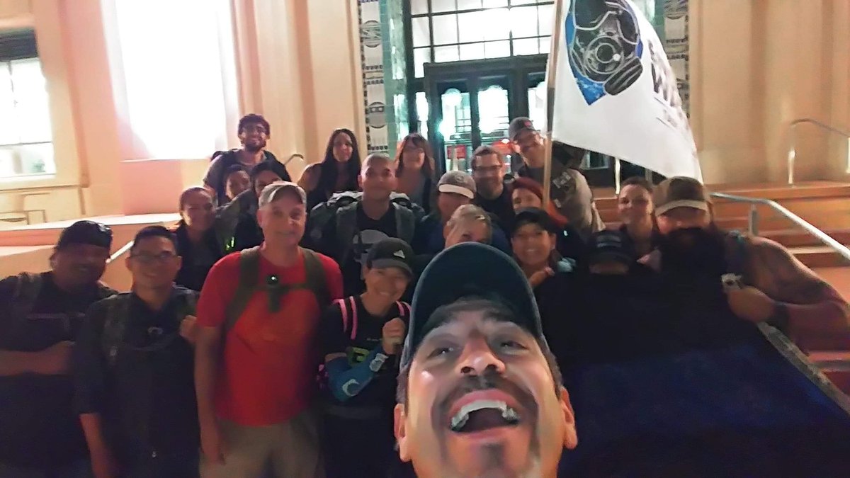 c3rucktour's tweet photo. California weekend kicking off in San Diego tonight!
#CRT #CRT18 #OEW #BackTheBlue #TaskForceSentinel https://t.co/5WyWsfqBa6