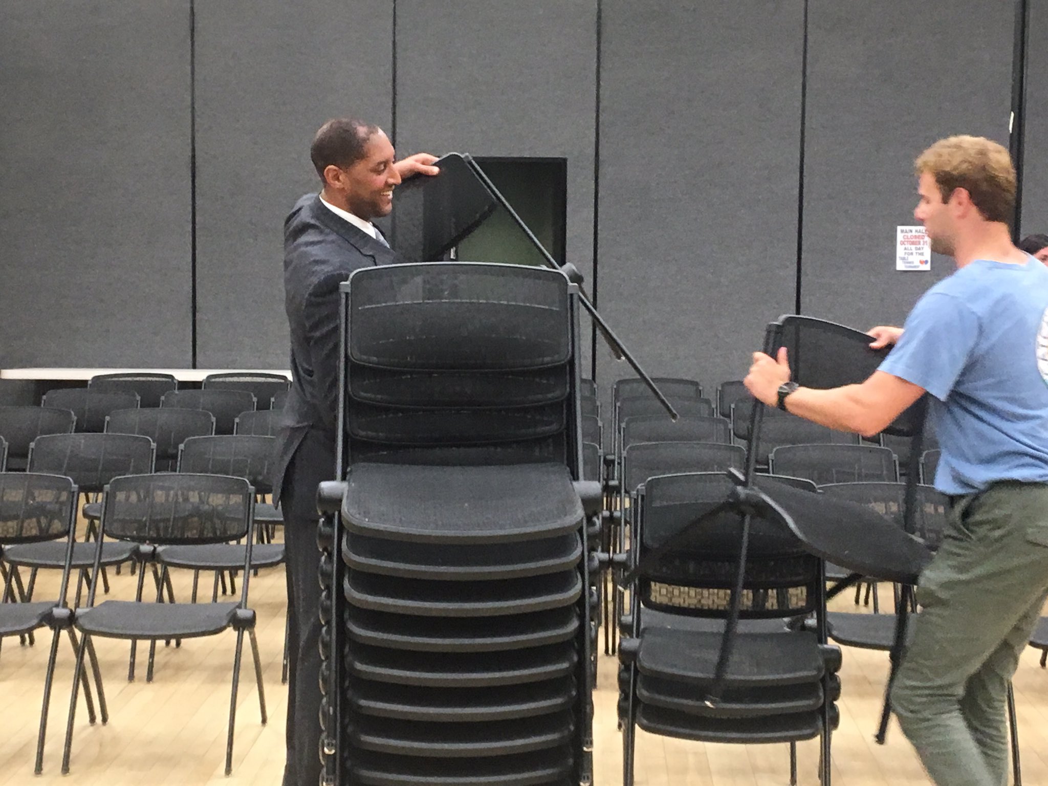 Kyle Jorrey on X: "Behind the scenes moment from last night's forum: after  the event ended Conejo Valley school board candidate Marlon Williams stuck  around and helped put away chairs. https://t.co/h1hwXLWMvS" /
