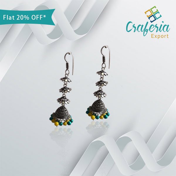 craferiaexport's tweet photo. #craferiaexport #earrings #traditional #classy #accessories #jewellery #unique #diva #elegant #stylist #onlineshopping #bestoffer #collection #limitededition #designerpiece #karwachauthspecial https://t.co/UgkpeQFXFE