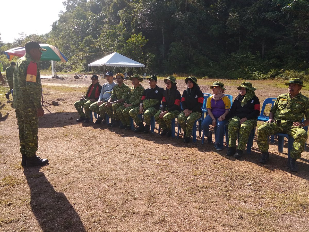 Sabtu, 27 Oktober 2018 - Suasana di Lapang Sasar <a href="/PLRWUtara/">PUSAT LATIHAN RELA WILAYAH UTARA</a>  hari ini. Hari terakhir UKMR-K.
<a href="/zulkifliabidin/">Zul Abidin</a> 
<a href="/kamarudin_rapig/">Kamarudin Mohd Rapig</a> 
@Roslannong 
#UKMRK2018