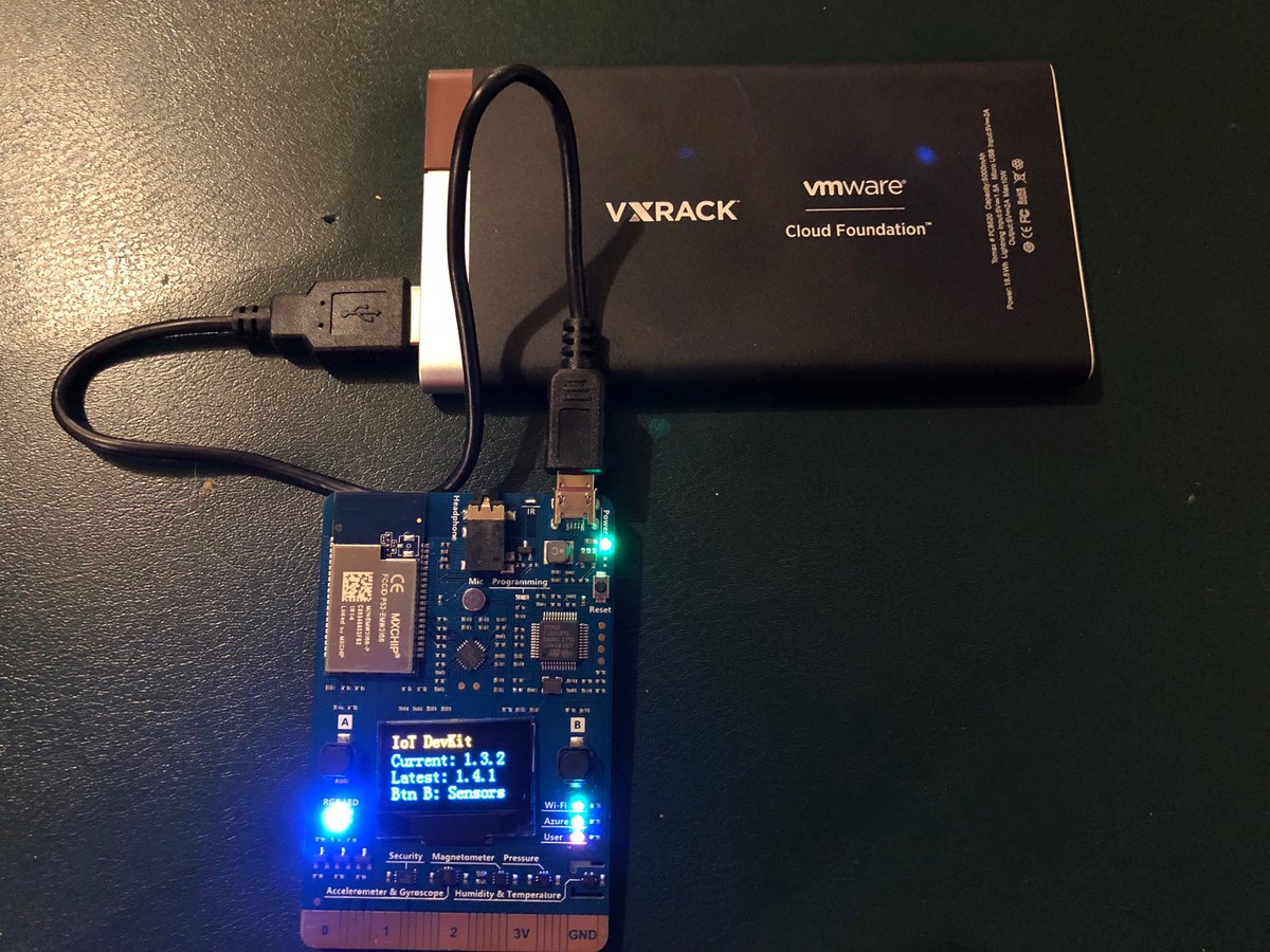 PCgeek2009's tweet image. Experimenting with my IoT Dev Kit. Thank you ⁦@MS_Ignite⁩ for the kit. #MSIgnite #IoT #FreeDevKit