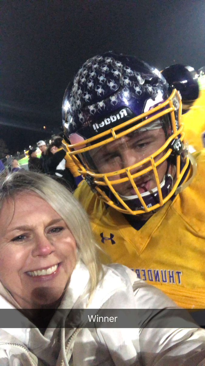 Winner!! Go Tbirds. Lots of 🥞 for this kid 💜🏈😍😘 #PlaymakersInPurple @jmstgriffin2016 winning touchdown by @DuckerJevyon 🏈👍🏼🏈@BellevueWestFB @PigsInPurple