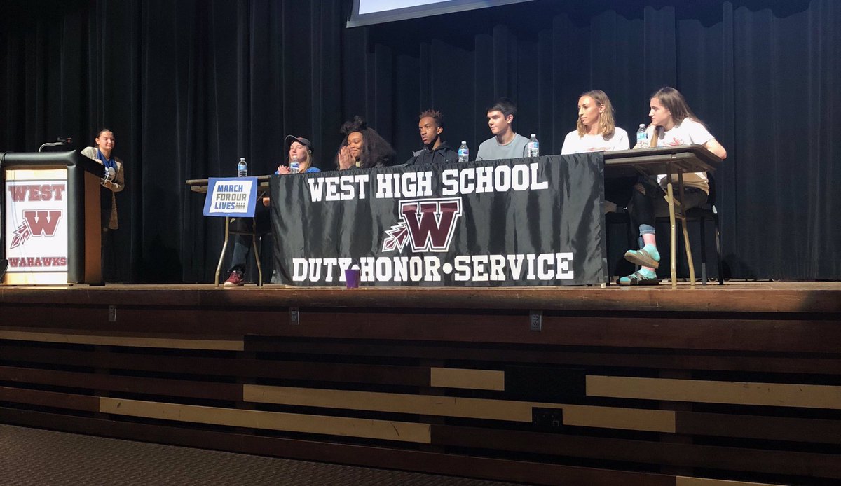 IowaMFOL's tweet photo. Proud of the organizers from Waterloo West High School and the University of Northern Iowa for their successful Youth Activist Panel!! @AMarch4OurLives @Turnout_Tuesday https://t.co/mbh4kPG1cq
