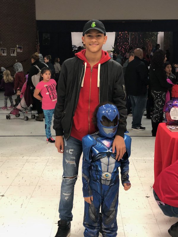 GriffithElemWS's tweet photo. Fall Festival fun! Thanks to all who are supporting our school &amp; community! https://t.co/nKNftREay1