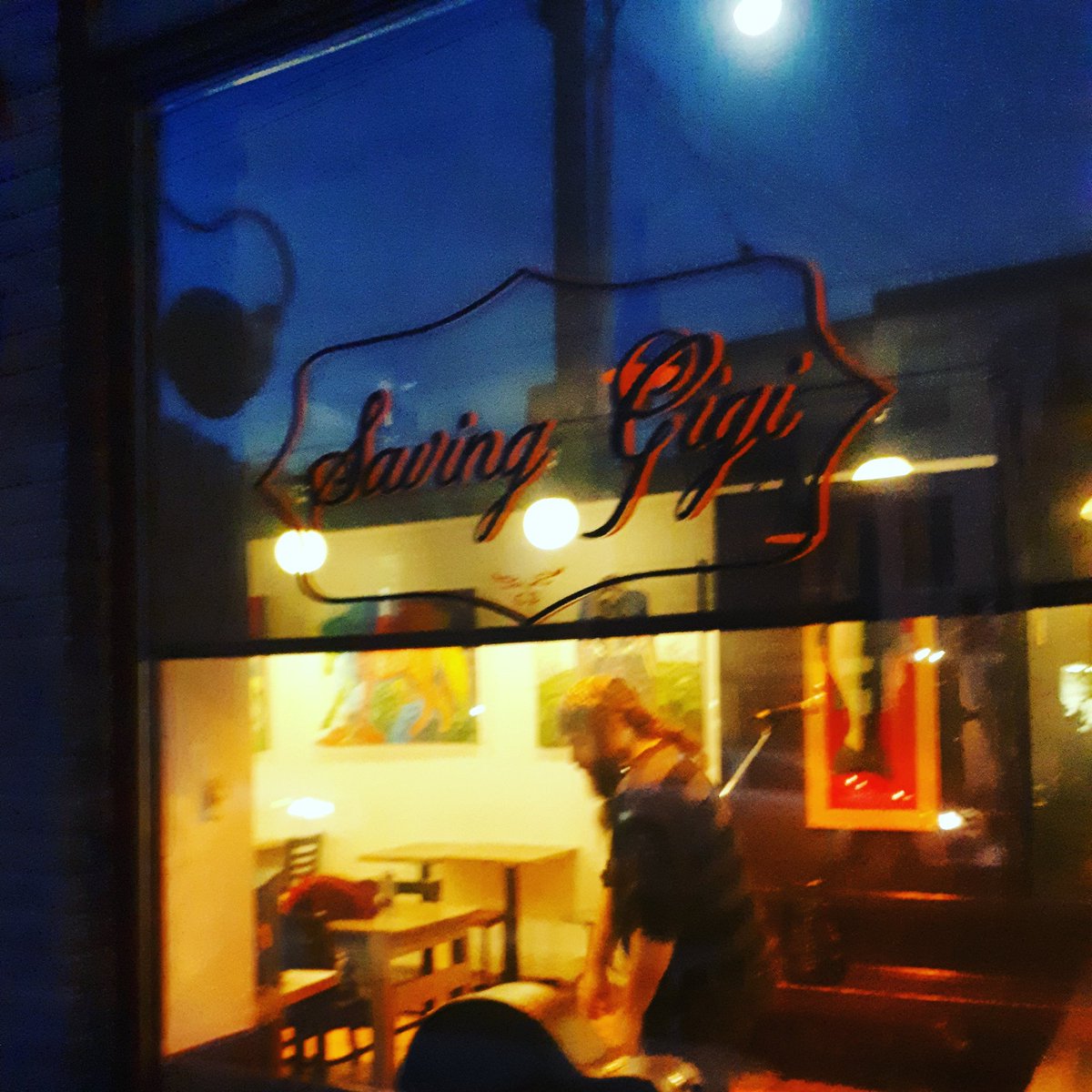 Join us tonight at @savinggigi tonight for a cozy pwyc show 💚 ft. sounds from <a href="/AndUphill/">Uphill and Still</a> visiting from England! 

#bloorwest #freeeventTO