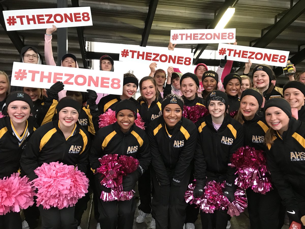 sam_weiderhaft's tweet photo. It’s a cold night but @OrioleArmy was on fire🔥! Great showing for #TheZone8 tailgate party despite the weather @WISH_TV @ACwishtv https://t.co/KRJT0pBNz4