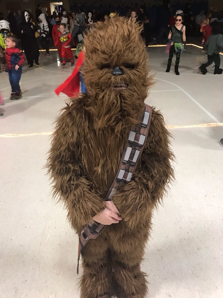 ctetigers's tweet photo. Having a blast at CTE’s Halloween dance! https://t.co/hQKNxBycKd