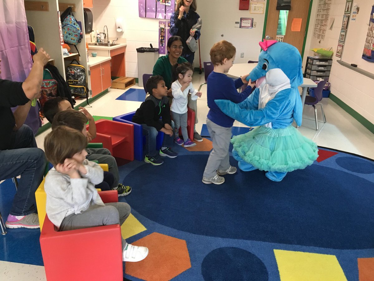 Our littlest Dolphins at SLES we’re so excited to meet Waverly! <a href="/StratfordLndgES/">Stratford Landing ES</a> <a href="/slespta/">Stratford Landing PTA</a> <a href="/DrMarshallVA/">Maureen Marshall</a>