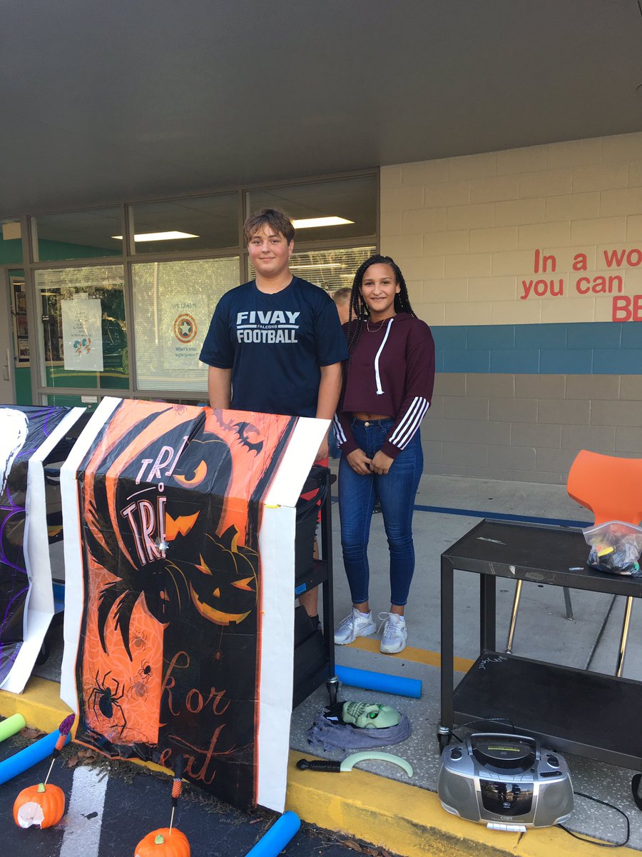 FHS AVID (@fhsginalove) on Twitter photo 