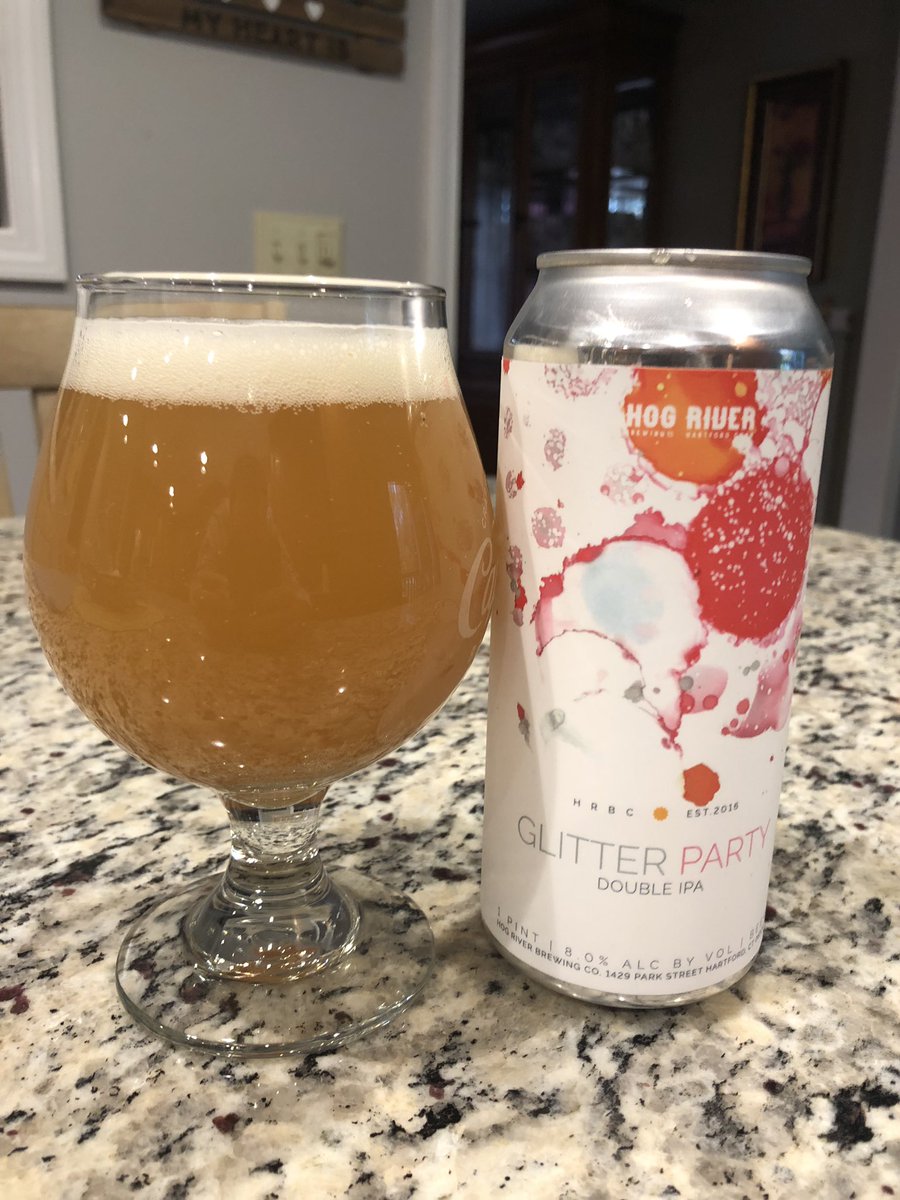BigManBrewing's tweet photo. @HogRiverBrewing amazing batch #glitterparty https://t.co/mJDMtqjuwH