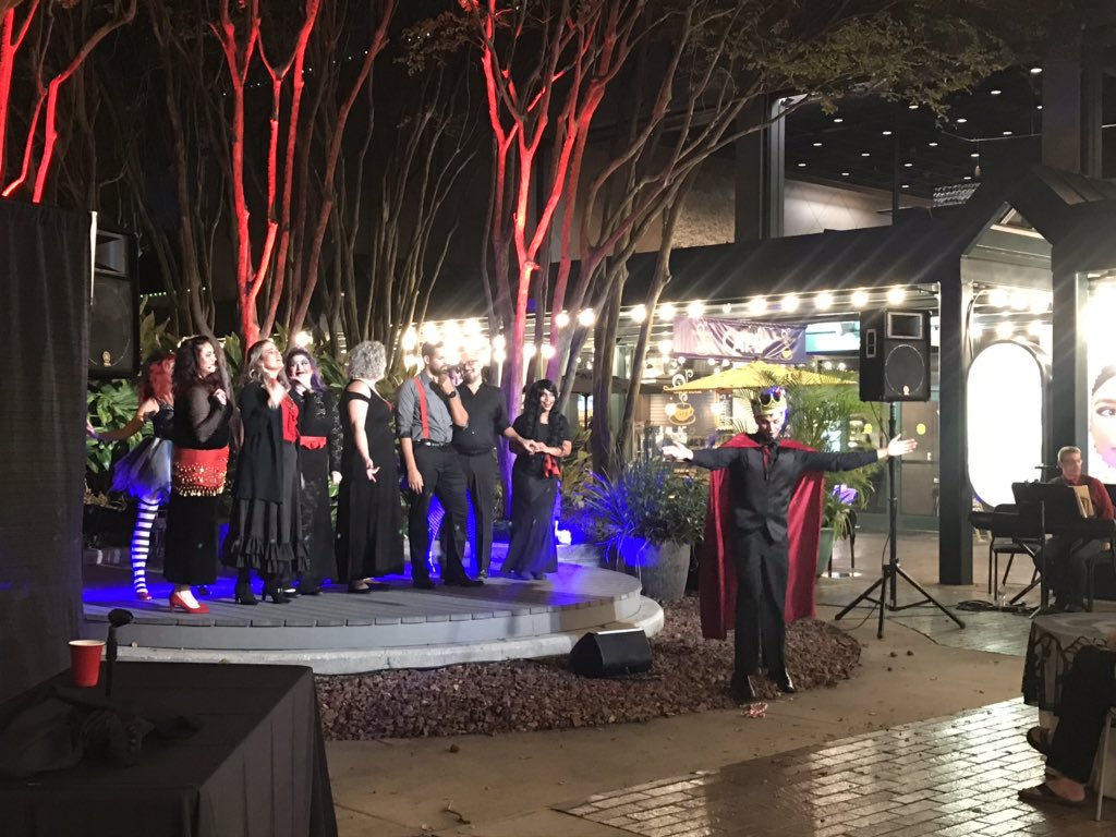 It got spooky at The Straz with the Opera Tampa Singers at The Witching Hour! For more music, join the Opera Tampa Singers at all the events of National #Operaweek