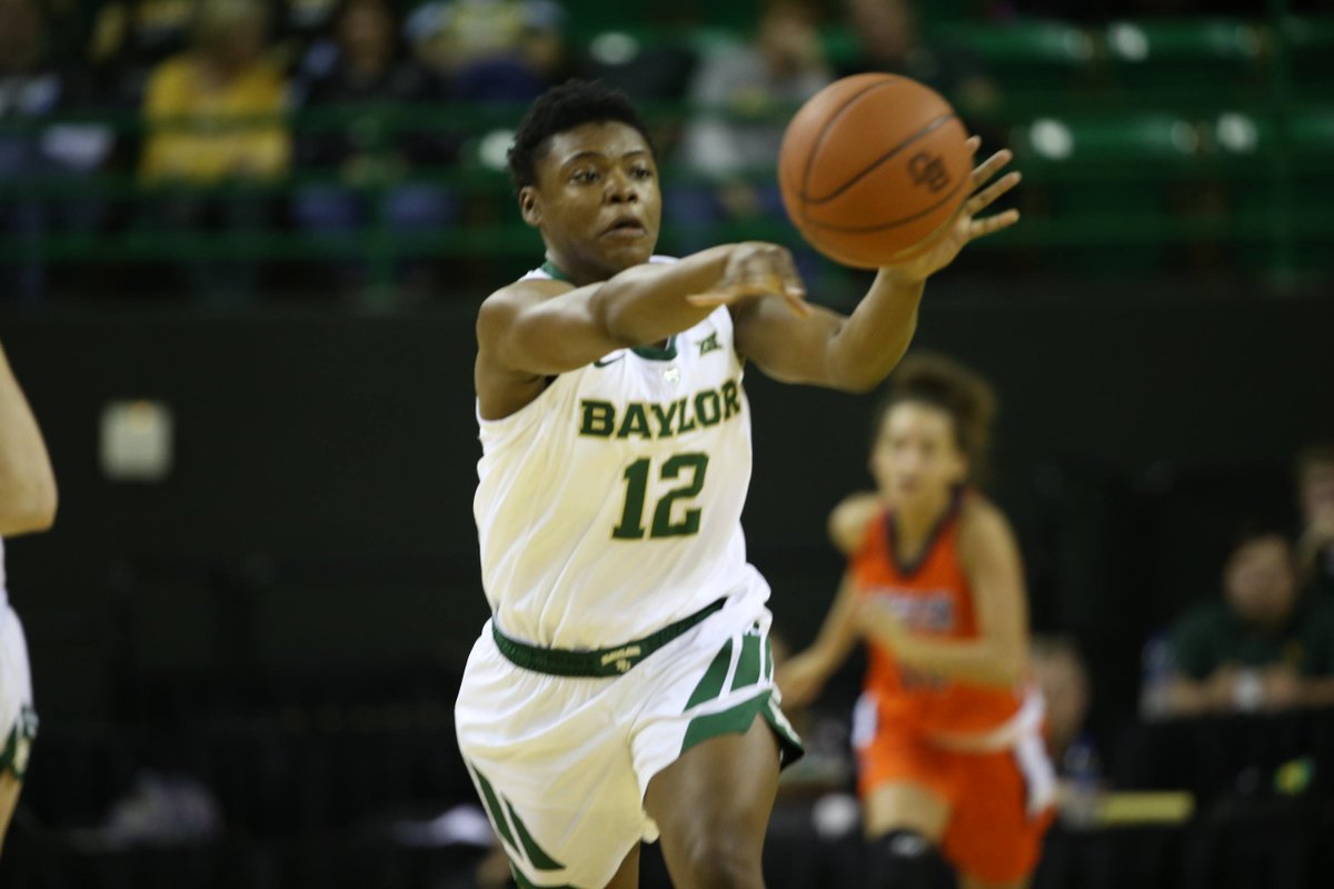 BaylorWBB's tweet photo. LIVE PHOTO: Ursin hit Baylor's 1st 3-point field goal of the game &amp; the Lady Bears are still in control leading Langston 40-14 w/7:59 in the 2Q #SicLU https://t.co/o9CL3ufQlA