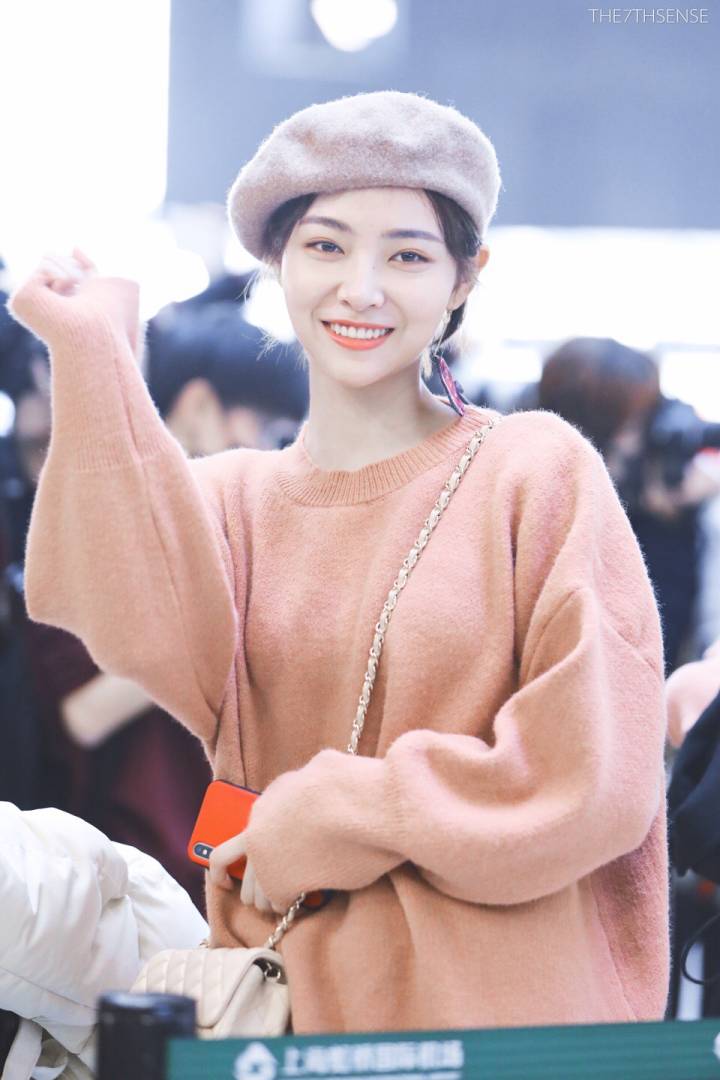 jiaqipics's tweet photo. #许佳琪 #쉬쟈치 https://t.co/W6g1QP22zq
