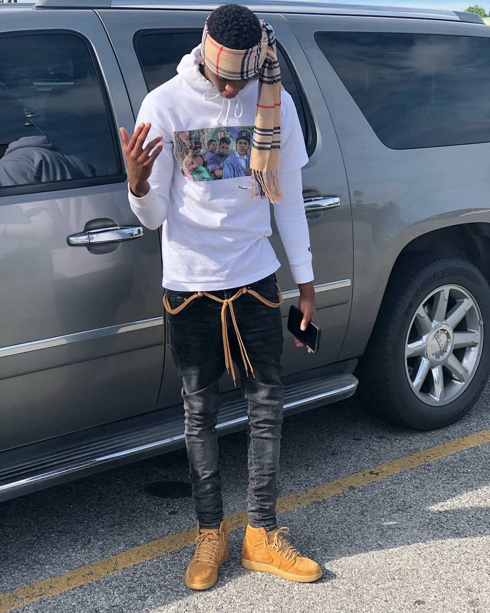 dyhuncho's tweet photo. Gee Swag💯⛽
#FREEGEARY
#TheGeeWay @realorignalgee_ https://t.co/MAffmQKFQ6
