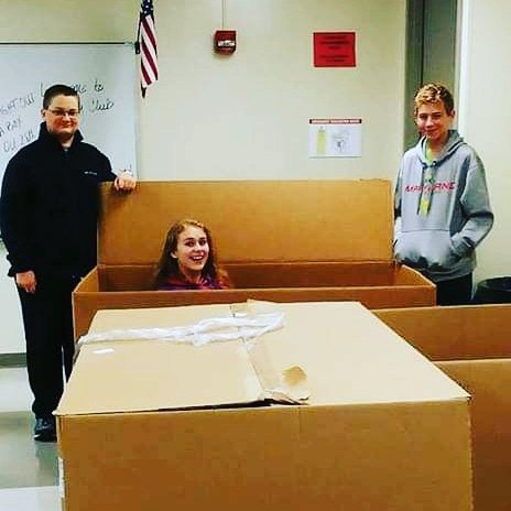 CalumetKeyClub's tweet image. Hanover Key Clubbers! Dont forget tomorrow night is NIGHT OUT IN A BOX! Minimal donation is $25 money raised goes to St. Jude's Home in Crown Point! Pizza games and lots of FUN!!