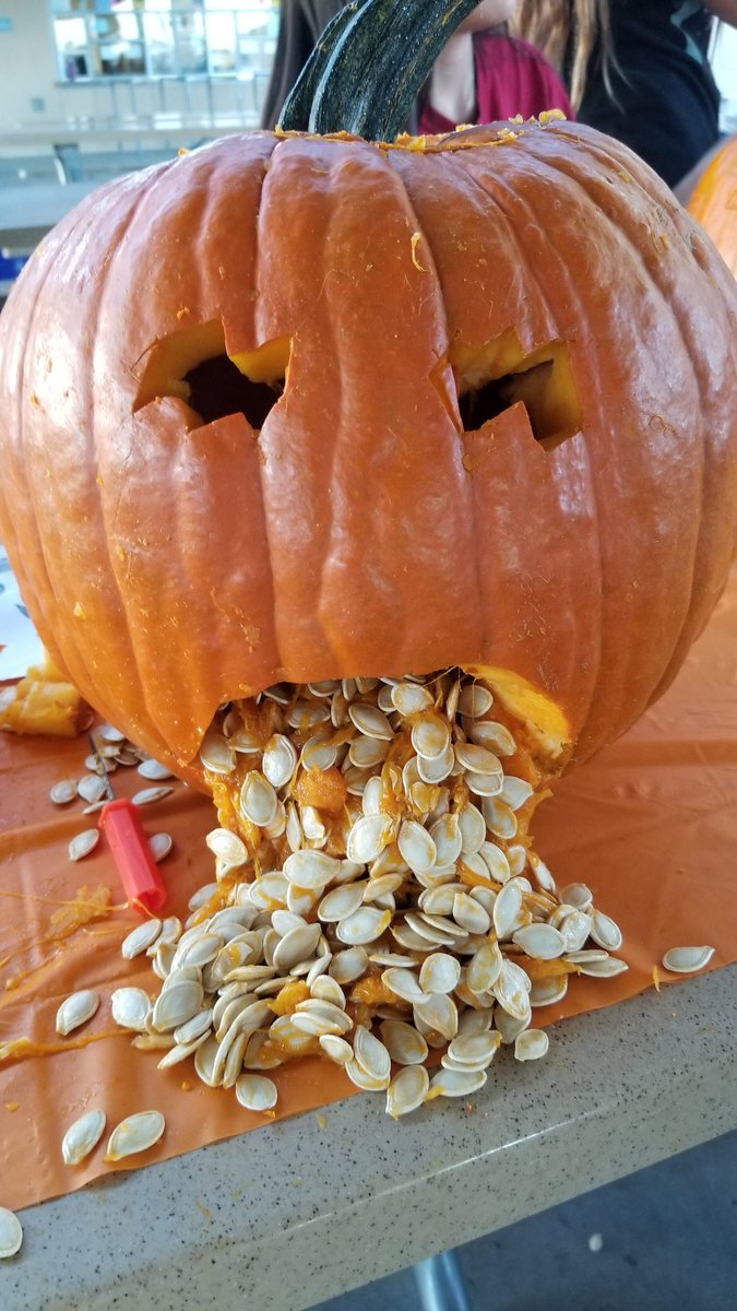 Club Live pumpkin carving! Great way to spend a Friday evening! Thank you Jared for hosting such a great event! #Redhawks #DSUSD #JGMS