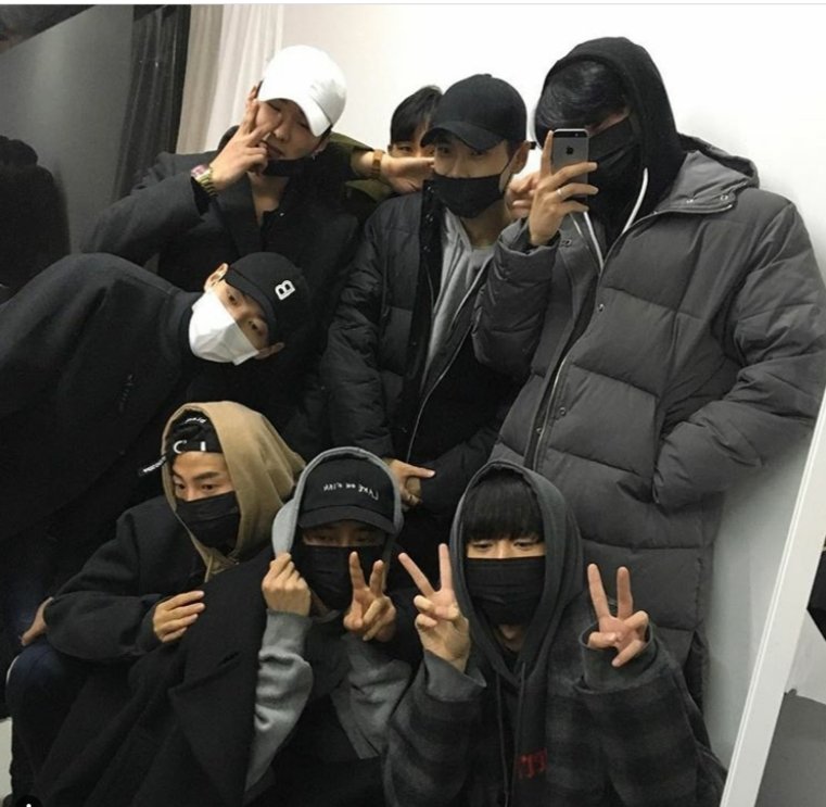 TaeyanSmith's tweet photo. @DongSunKim0 ❤😊✌나는 오늘 즐거운 시간 보내고있다. ❤💞🌙 Jeje https://t.co/Ux6GKK3Wan