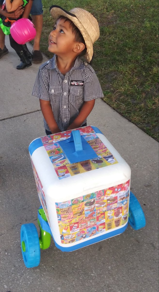 JMB0506's tweet photo. Tonight my little paletero man won "Most Original Costume" at the Russian Rec. Centers annual trunk or treat. Costume is home made and might have cost us $0 but his reaction to winning and the memories are absolutely priceless.❤
#Weonlyraisewinners #Mexicanasf #HalloweenCostume https://t.co/KDW2rO3D2J