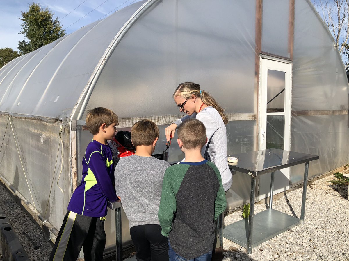btsssmart's tweet photo. “Here We Grow” club @jtsdnixa planting seeds to put in the greenhouse. We are “gardening with a purpose” to help the community. #STEAMazing @hbryant6th https://t.co/hhKhIpUZLY