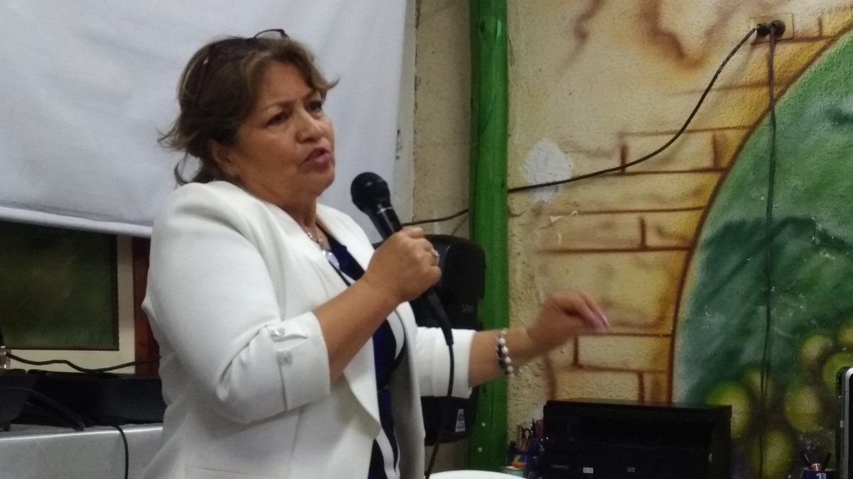 luzmireyacamelo's tweet photo. Desde la localidad de Antonio Nariño saludando a nuestros líderes @PartidoMIRA https://t.co/CGZMGADjhX