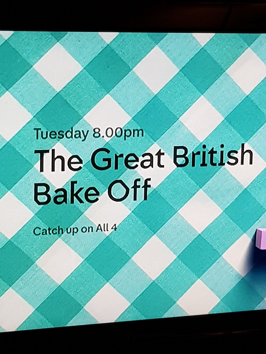 marshallk3's tweet photo. Already underwhelmed #RaulGate @Channel4 #BakeOff https://t.co/RygL81zVLu