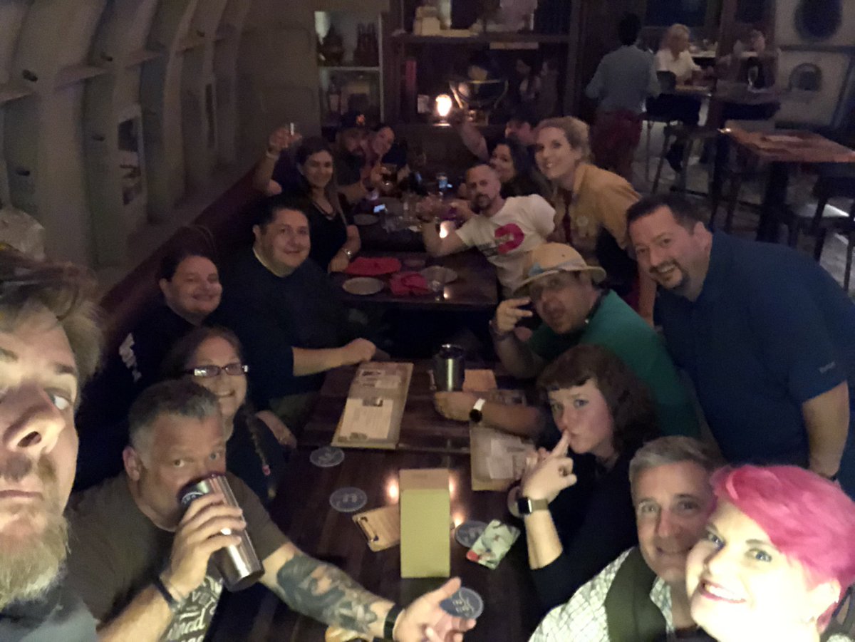 FlannelJedi's tweet photo. Feeling the love at Jock Lindsay’s. #3OclockWeekend https://t.co/siOABle9cS