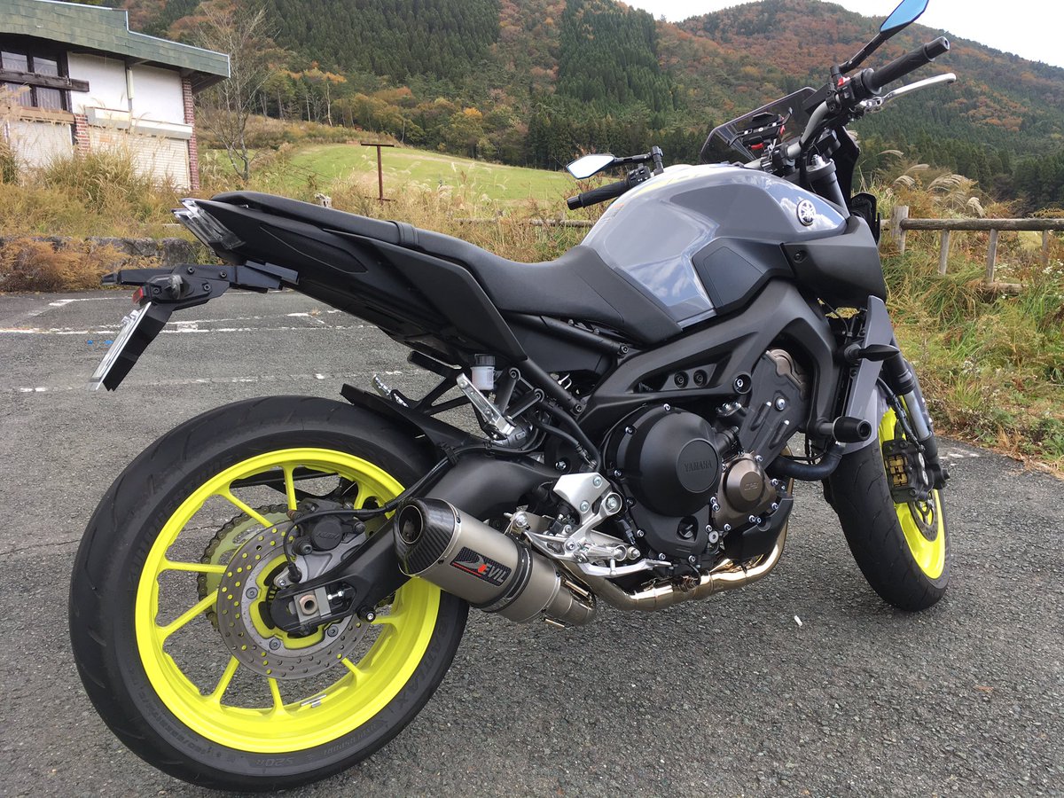 デビルマフラー