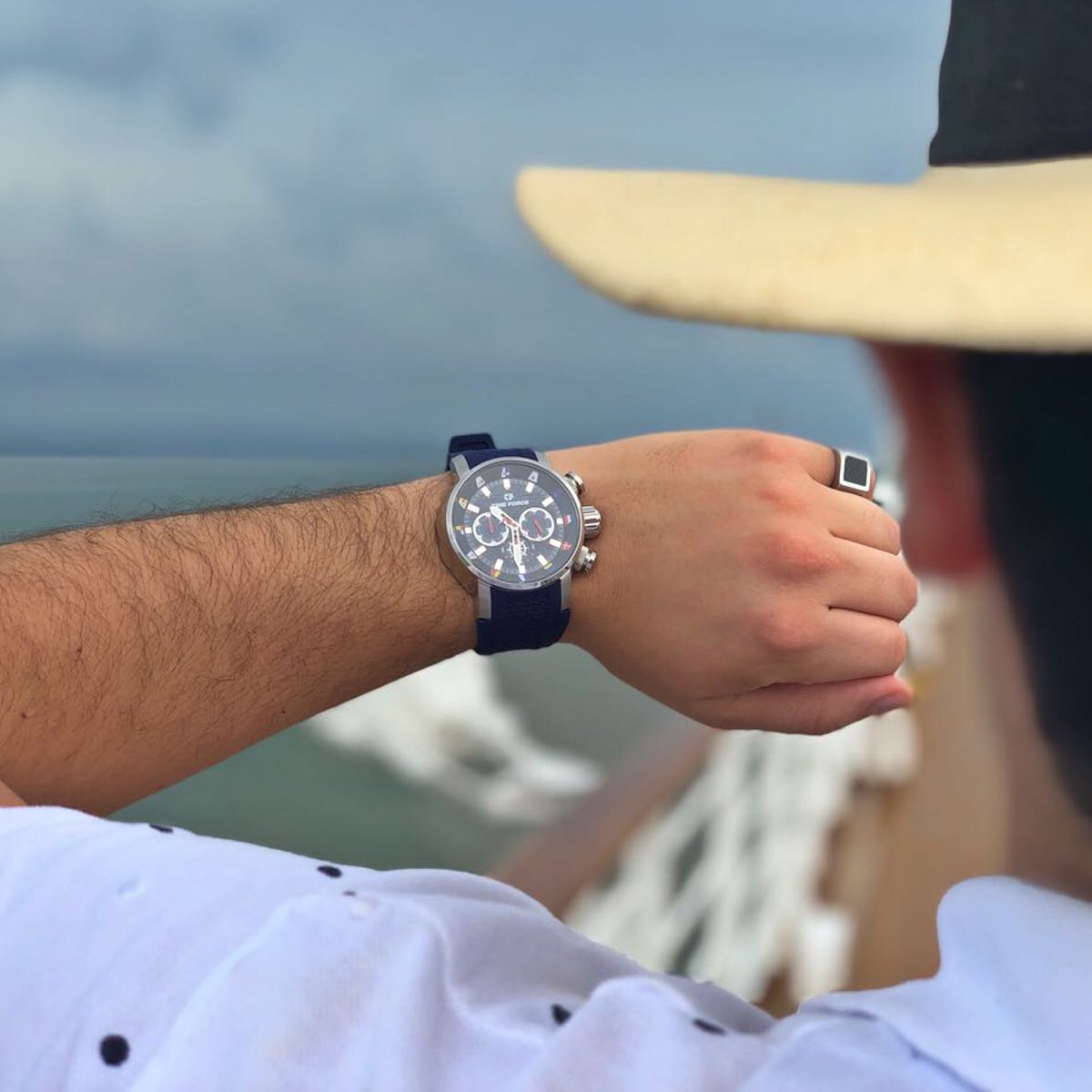 TimeForce_Watch's tweet photo. El gran placer de la vida es hacer lo que la gente dice que no puedes. 

Regálate un Time Force!

#TIMEFORCE #timeforcewatches #time #force #luxurywatches #luxury #Relojes #Watch #Deporte https://t.co/6F83UYSXF6
