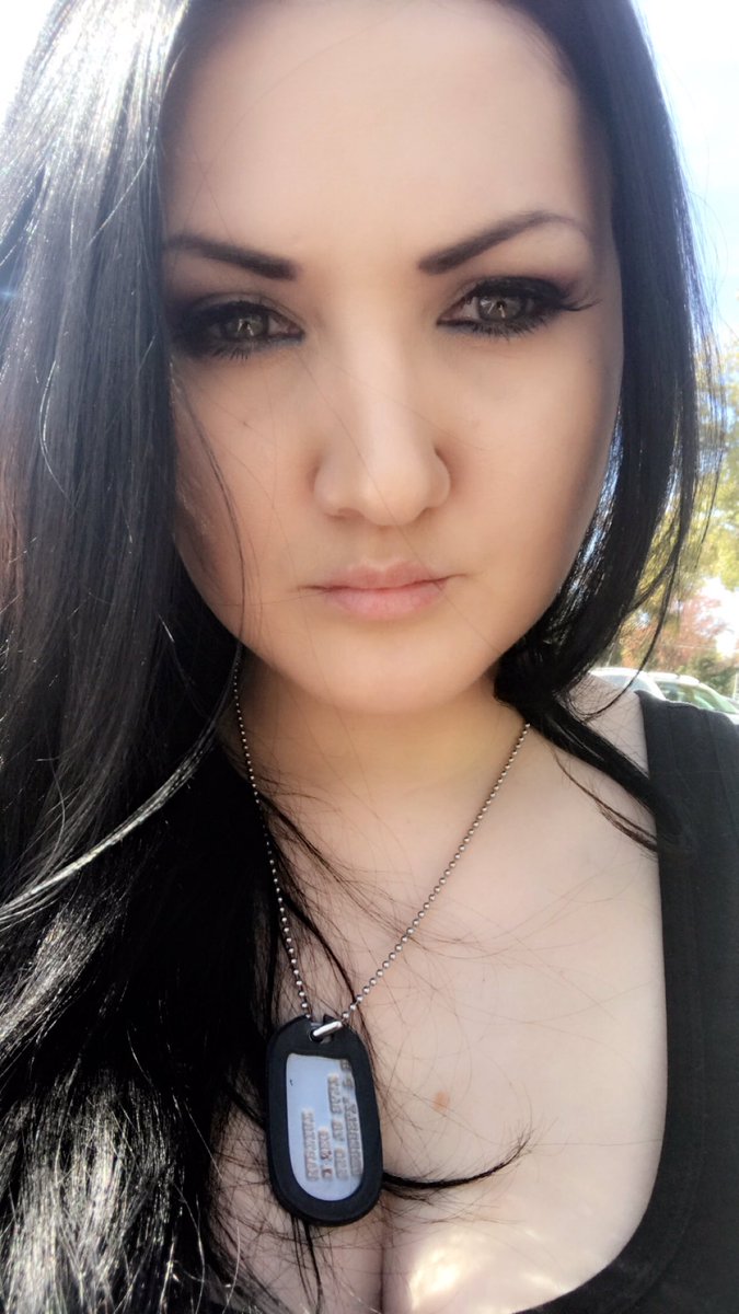 43 best Twitter u/miarosexxx images on Pholder | Oh hey. At twitchcon. Short notice I know fam