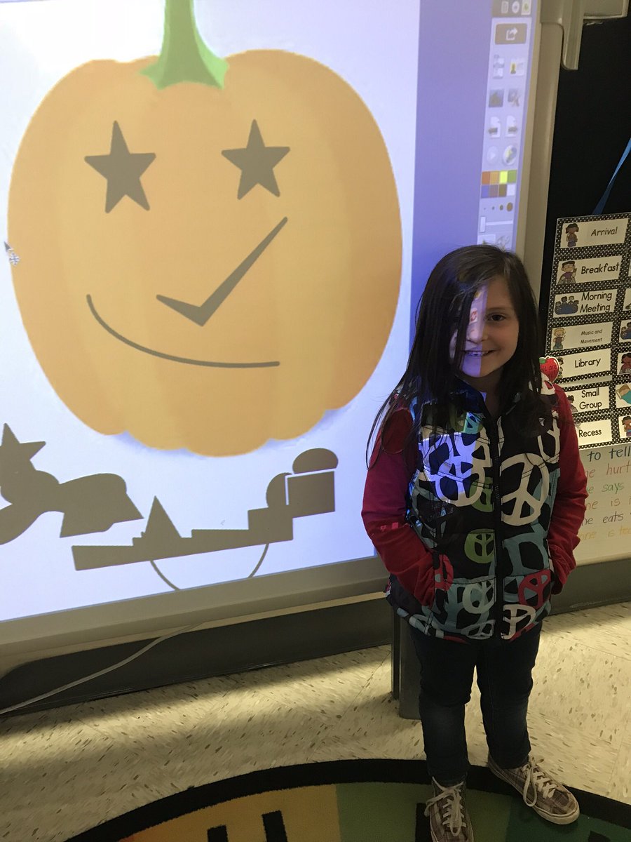 jbrownatJP's tweet photo. We talked about pumpkins all week long. We made pumpkin play doh, measured the pumpkins, and even carved a pumpkin. #pumpkins #Prek4AL @AYatJPpreK4 https://t.co/ao4wMWJkow